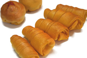 Cream Roll 3